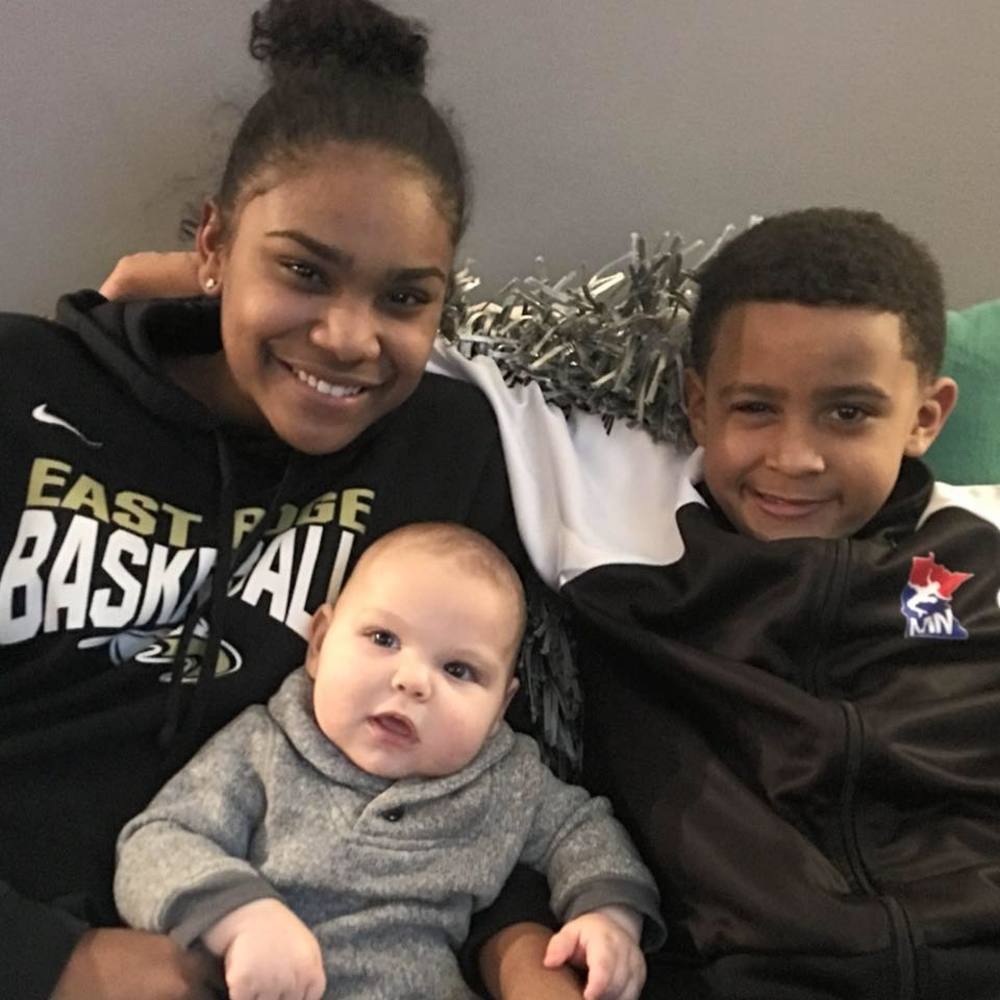 Meet your Posher, Tawny